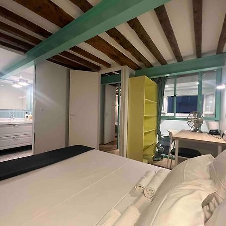 Апартаменты Paris Le Marais Duplex Экстерьер фото